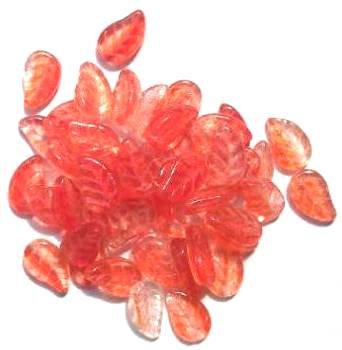 50 14mm Marble Crystal Red & Orange Leaf Beads
