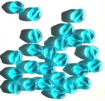 25 9mm Diamond-Shaped Window Beads Transparent Aqua