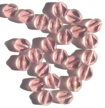25 9mm Diamond-Shaped Window Beads Transparent Light Amethyst