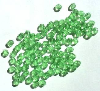 100 4mm Faceted Light Green