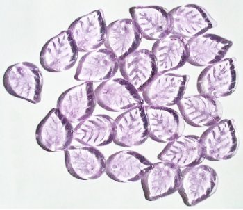 25 18x13mm Transparent Alexandrite Glass Leaf Beads