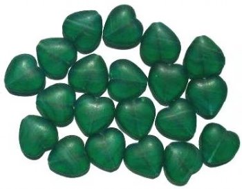 20 15mm Matte Green with White Marble Glass Heart Beads