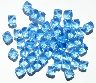50 8mm Diagonal Hole Light Sapphire Cube Beads
