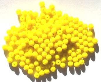 100 4mm Opaque Yellow Round Glass Beads
