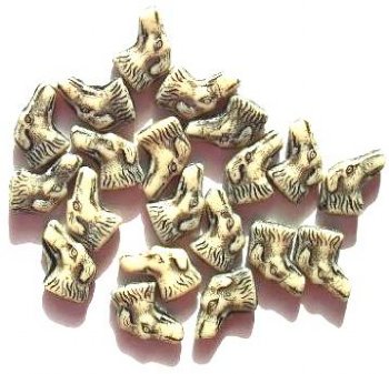 20 20mm Ivory and Black Dog Head Beads
