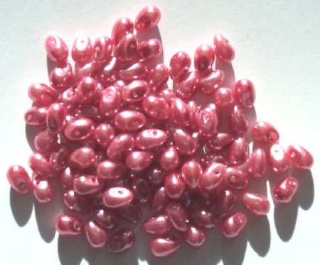 100 4x6mm Raspberry Pearl Glass Drop Beads
