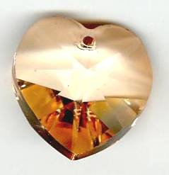 1 18mm Preciosa Light Orange Heart