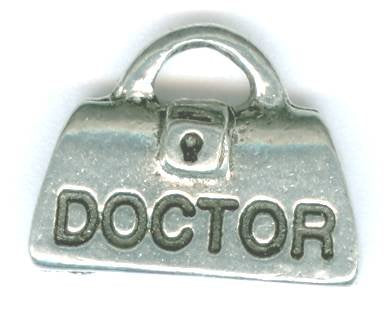 1 11x14mm Antique Silver Doctor Bag Pendant