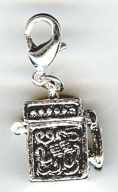 1 19x11mm Antique Silver Square Prayer Box