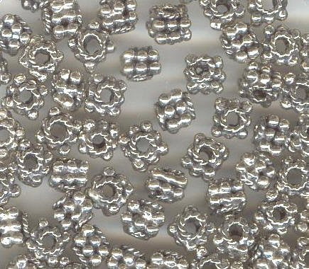 AS03 1 4x5mm Bali Dotted Cube