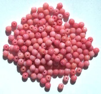 100 4mm Opaque Strawberry Pink Round Glass Beads