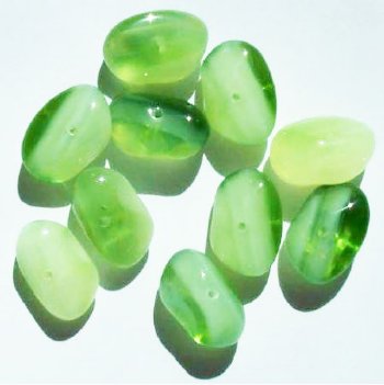 10 18x12x9mm Light Olive & White Potato Nugget Beads