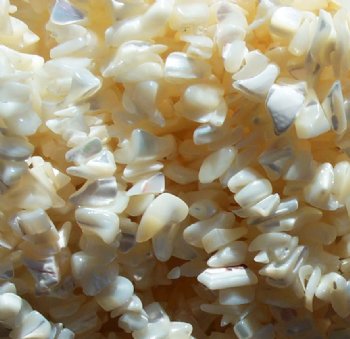 36 inch strand of White Mother of Pearl Shell Chips