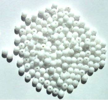 100 4mm Opaque White Round Glass Beads