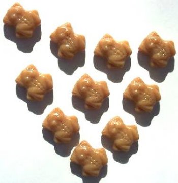 10 15mm Opaque Caramel Frog Glass Beads