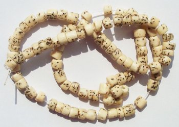 16 Inch Strand of 5mm Salwig Pukalet Beads