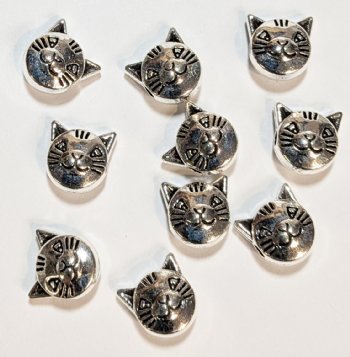 10 Antique Silver Cat Face Metal Beads