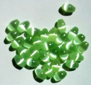 30 6x4mm Light Green Fiber Optic Oval Beads