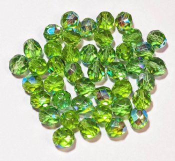 25 8mm Faceted Transparent Green AB Beads