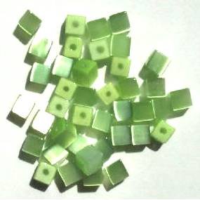 40 4mm Light Green Fiber Optic Cat Eye Cube Beads