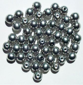 25 8mm Metallic Silver Round Glass Beads