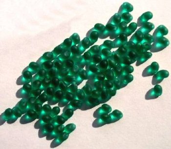 100 4mm Matte Emerald Drops