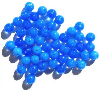 25 8mm Round Milky Blue Opal Glass Beads