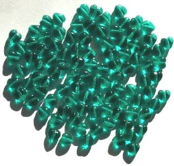 100 6mm Transparent Emerald Heart Beads