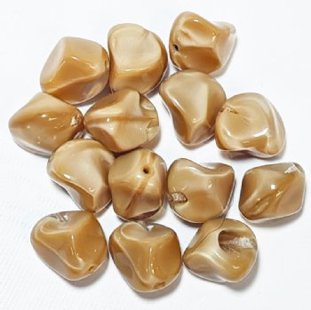 12 18mm Satin Camel & Clear Twisted Givre