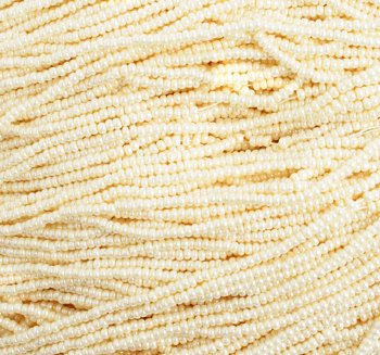 1 Hank of 11/0 Cream Pearl Seed Beads
