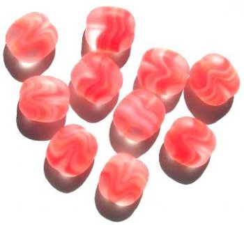 10 16x15x8mm Matte Red, White & Clear