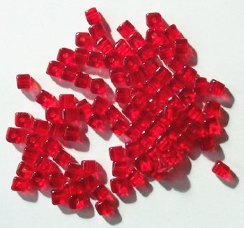 100 5mm Transparent Red Cube Beads