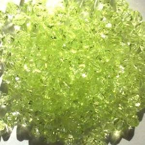 200 6mm Acrylic Faceted Bicone Lime