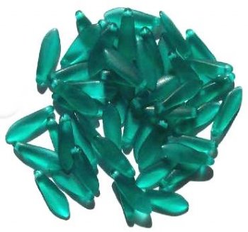 50 5x16mm Matte Transparent Emerald Daggers