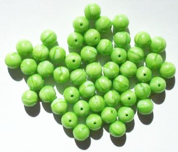 25 8mm Satin Pea Green Round Glass Beads