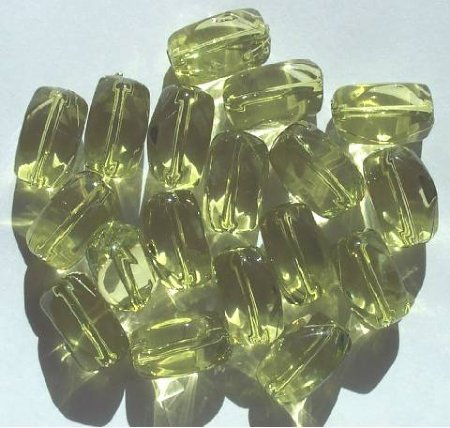 12 26x20mm Acrylic Olivine Smooth Faceted Nuggets