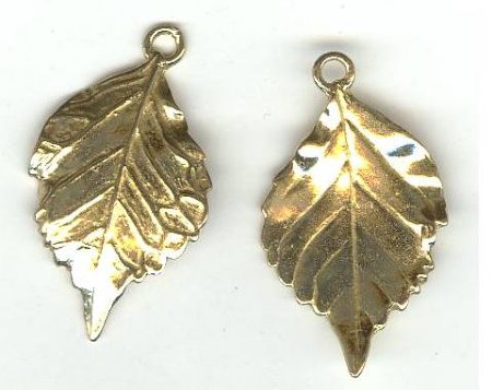 1 27x16mm Anti-Tarnish Brass Leaf Pendant