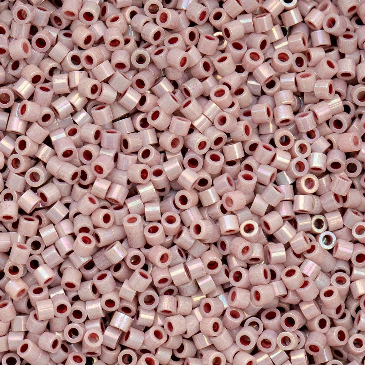 CY-1022 25 Grams of 11/0 Light Lilac AB Cylin Seed Beads