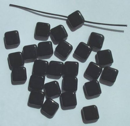 25 10mm Flat Square Diagonal Drilled Black