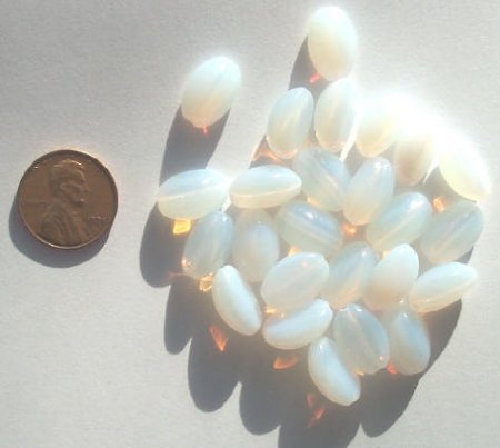 25 14mm Rounded Top Flat Back White Opal Ovals
