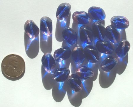 20 15x10mm Two Tone Pink Blue Nuggets