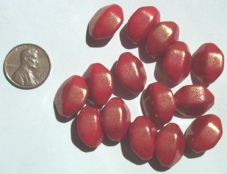 15 18mm Four Sided Red with Gold Lustre Ovals