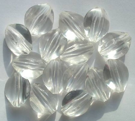 15 22x20mm Four Sided Pinched Crystal Oval Vintage Acrylics