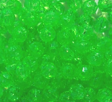 200 6mm Acrylic Faceted Light Green