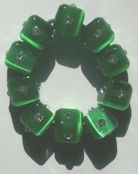 1 8mm Green Cube Fireball