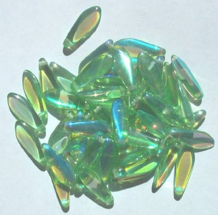 50 5x16mm Transparent Light Green AB Daggers