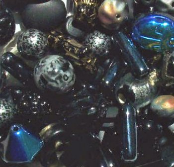 Northern Bead Deluxe 50 gram Black Mix