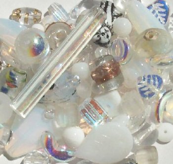 Northern Bead Deluxe 50 gram Clear / White Mix