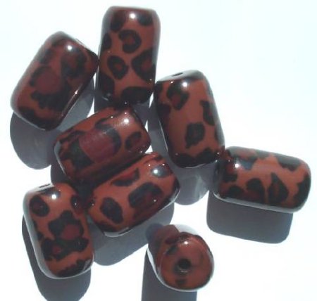 8 25x15mm Resin Brown Black Leopard Print Cylinders