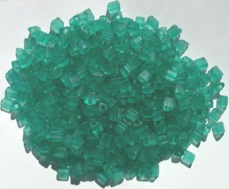 50g 4x4mm Matte Emerald Triangles